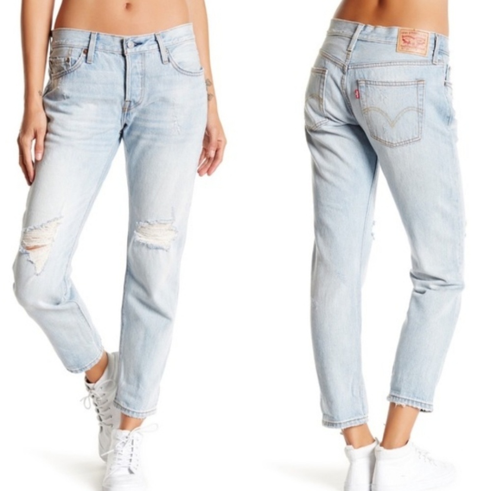 Levi's 501 CT Boyfriend Distressed Jean W26 L32